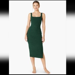Beyond Yoga Spacedye Icon Midi dress in size Large in Forest Green